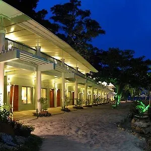 カマヤン ビーチ Subic Bay