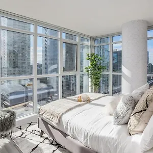 simply-comfort-elegant-downtown-apartments-toronto.niagara-fallshotels.com/