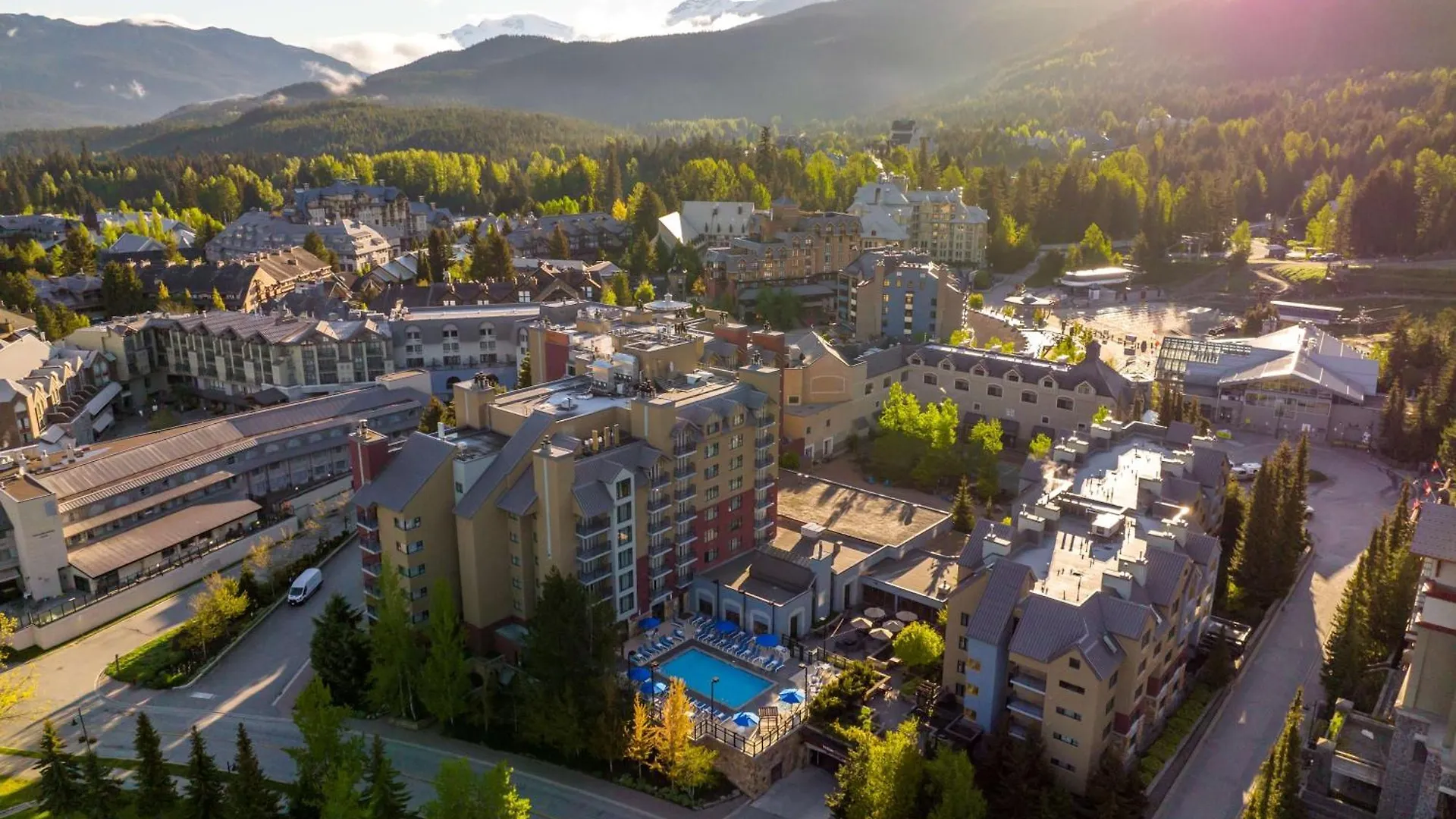 Hilton Whistler Resort & Spa 5*,  Canada